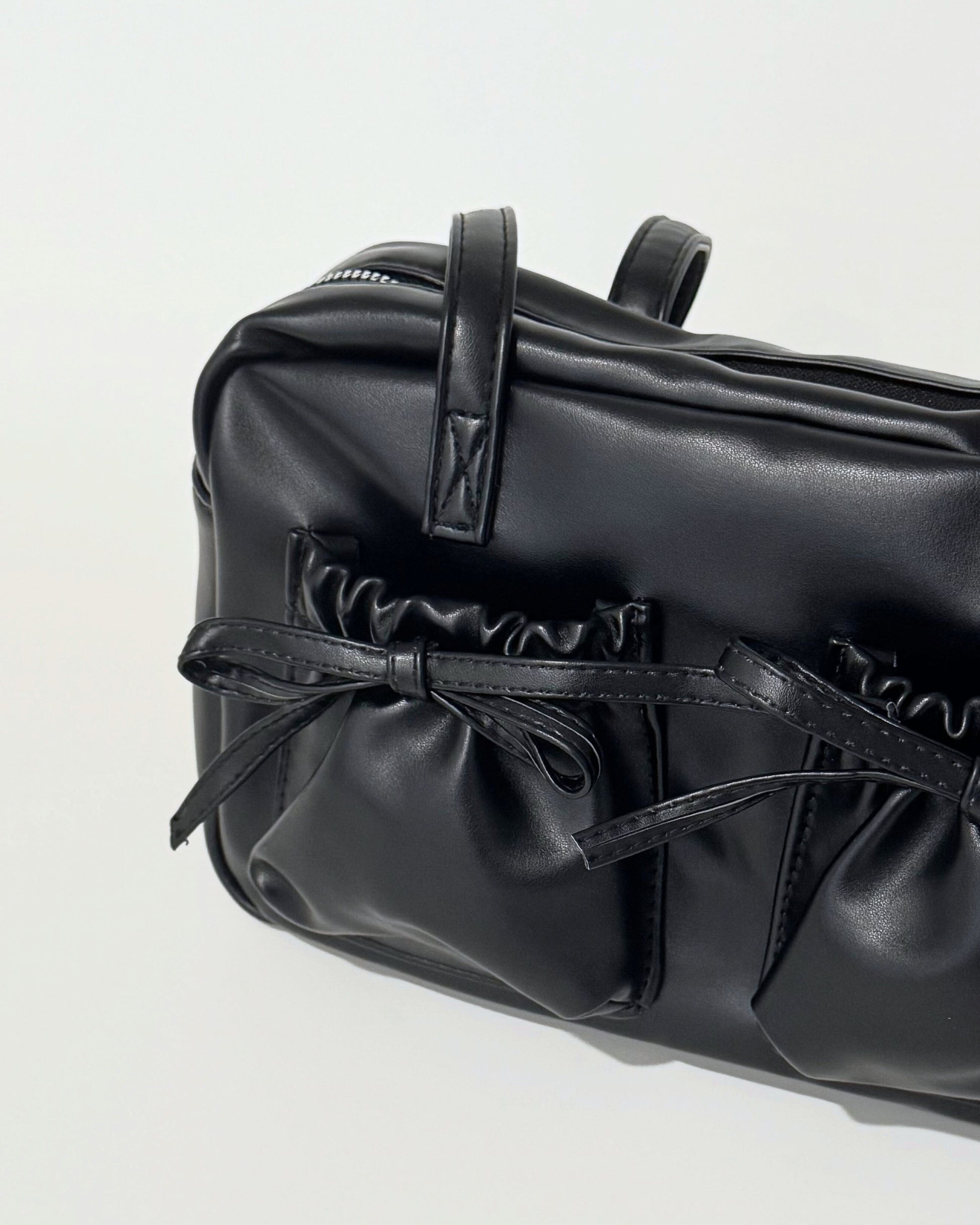 Knotty But Nice Bag in Black