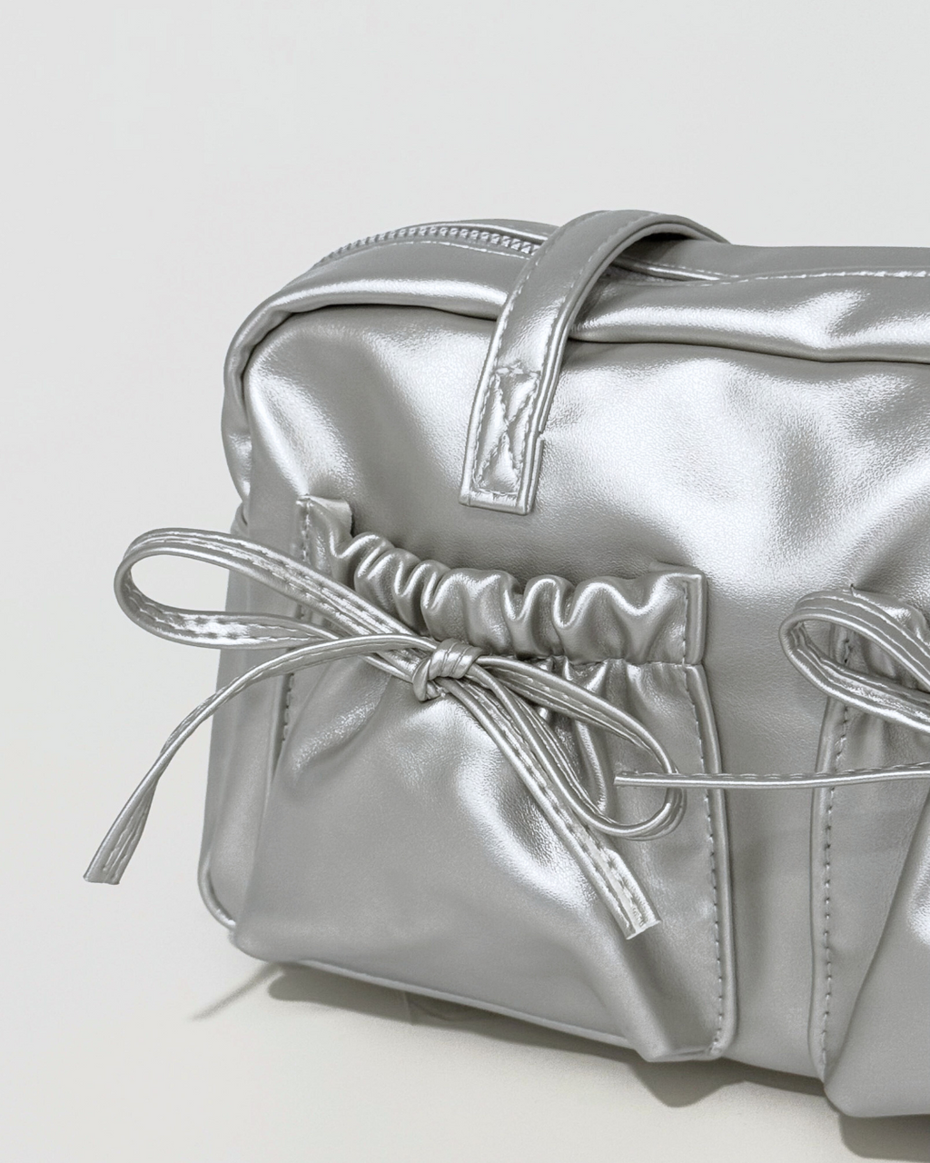Knotty But Nice Bag in Silver