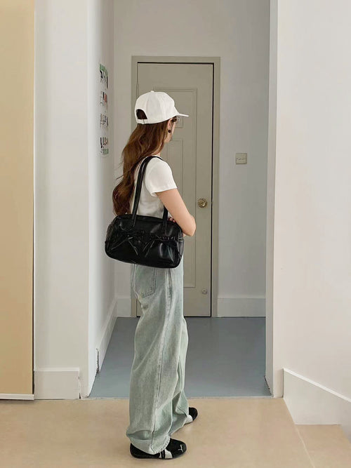 Knotty But Nice Bag in Black