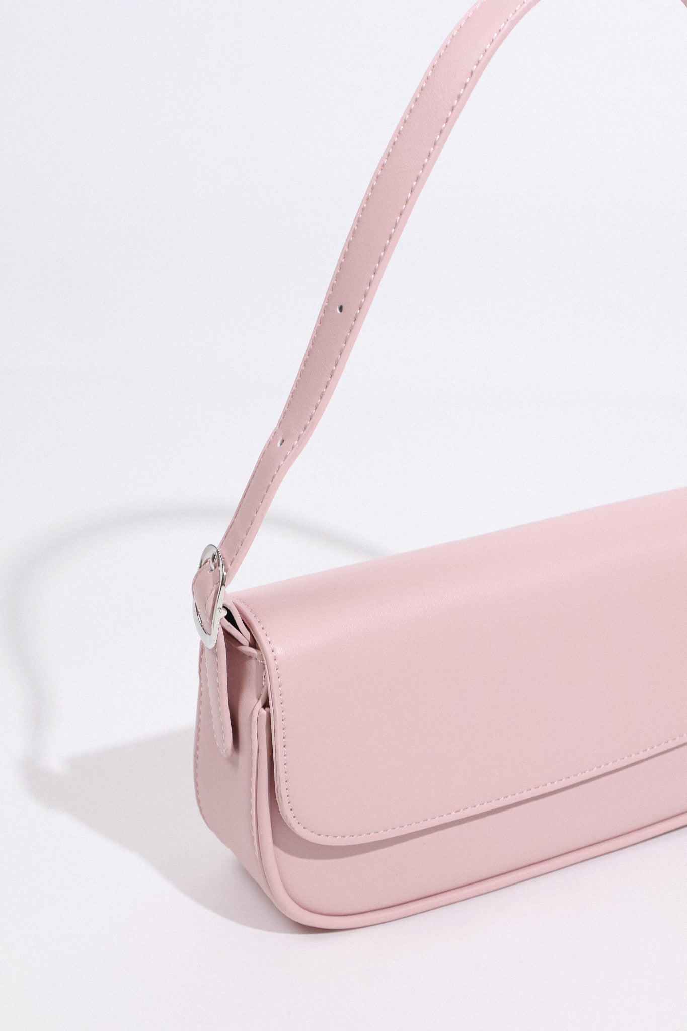 Daydreamer Shoulder Bag in Pink