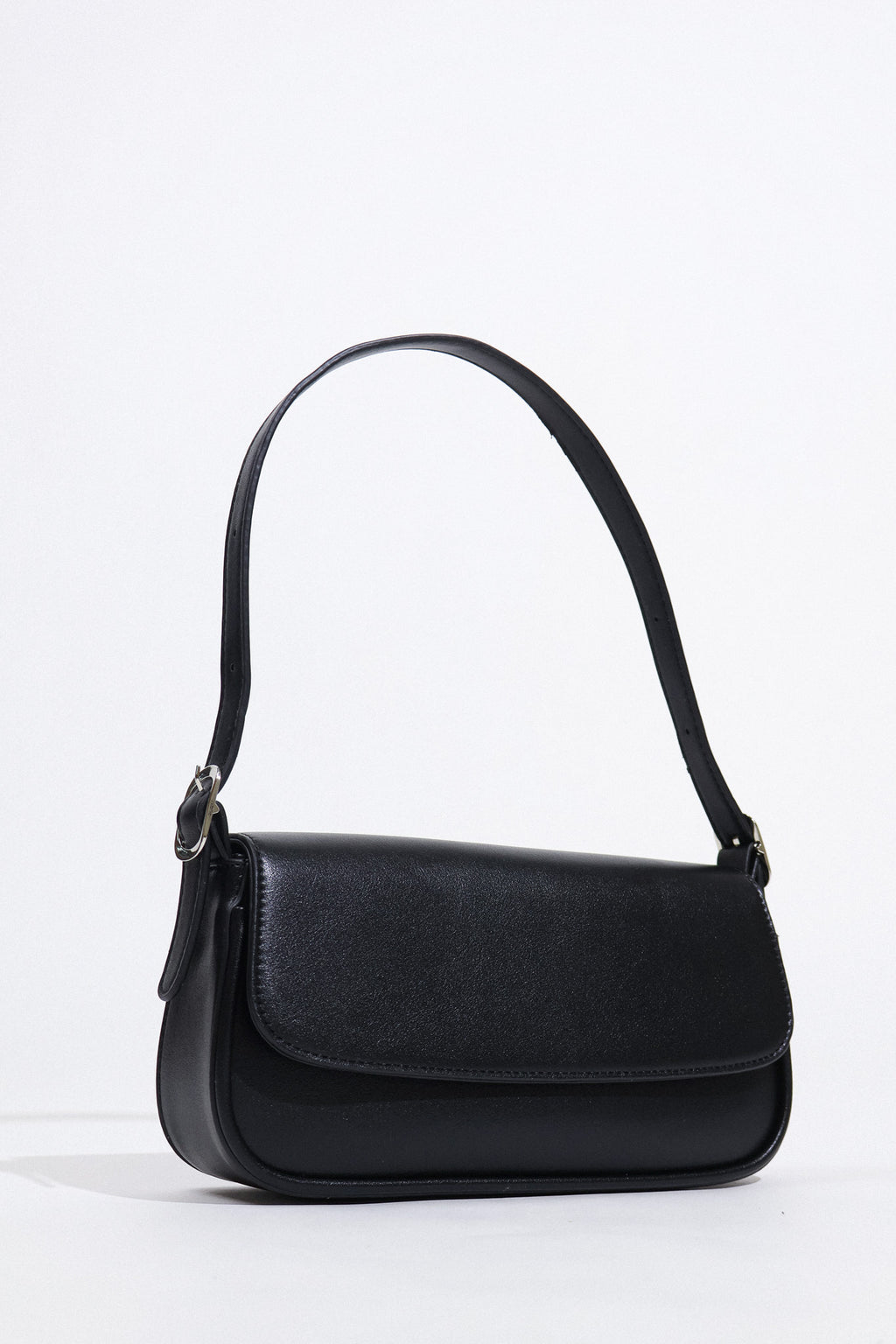 Daydreamer Shoulder Bag in Black