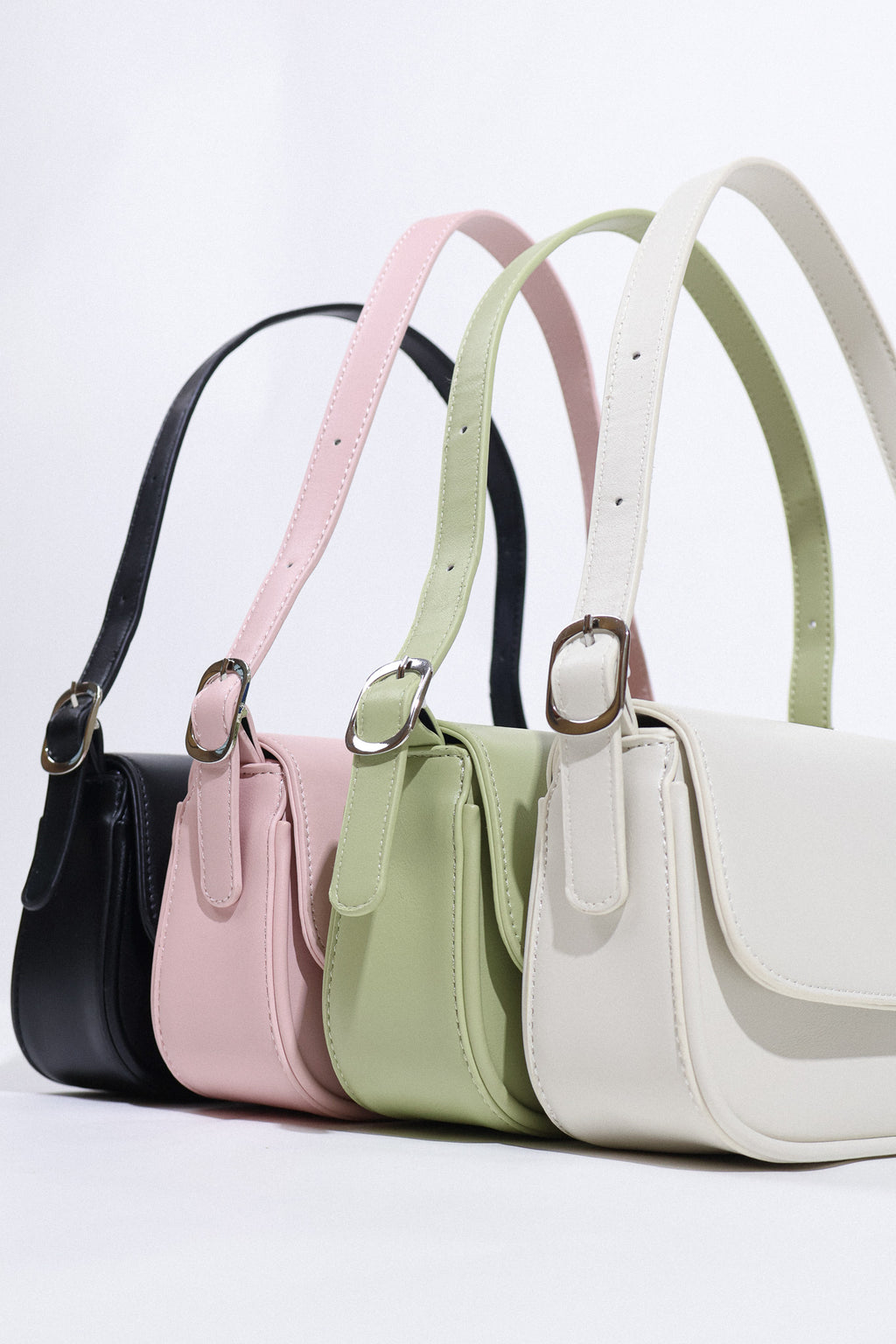 Daydreamer Shoulder Bag in Pink