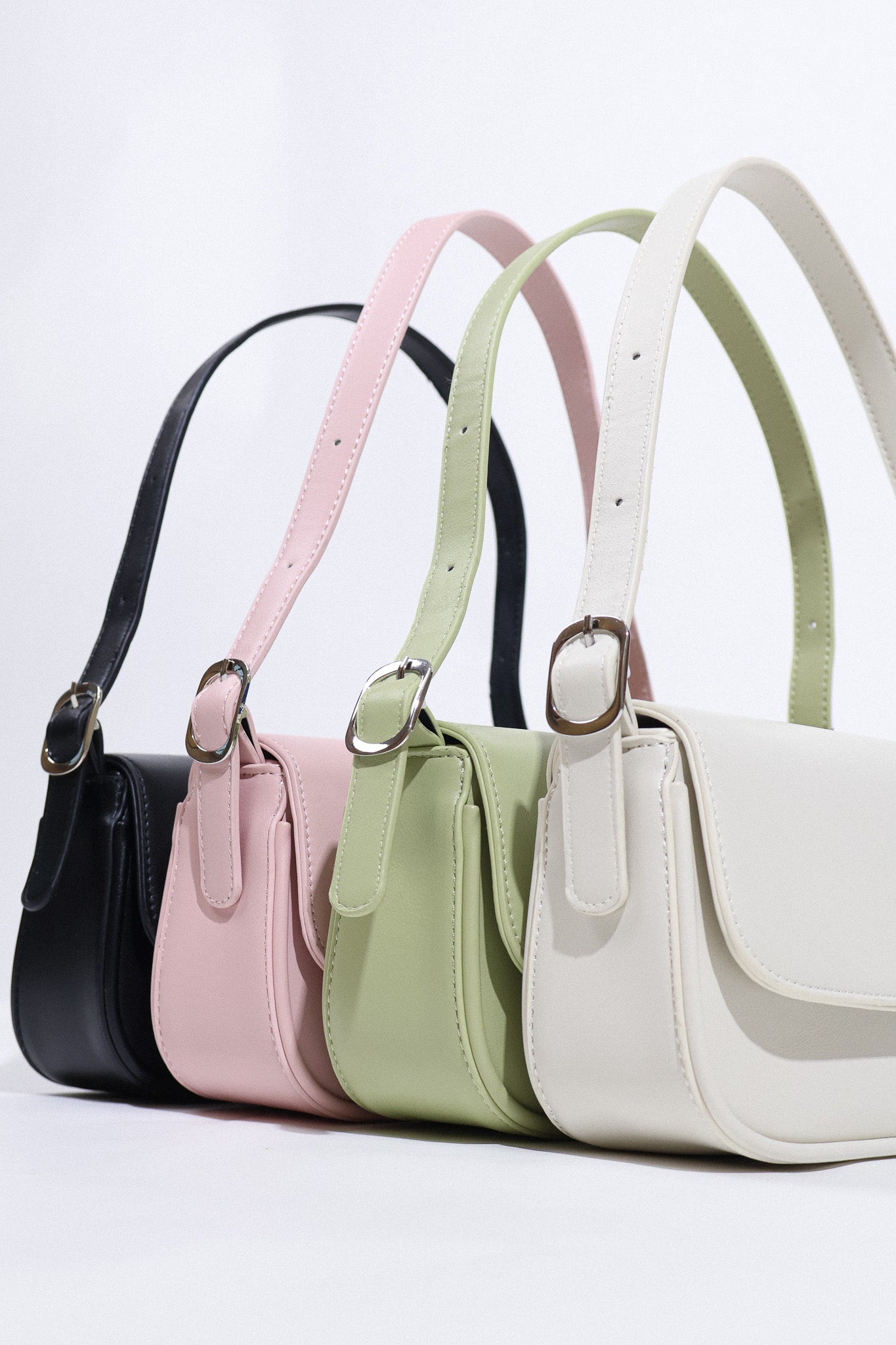 Daydreamer Shoulder Bag in Pink
