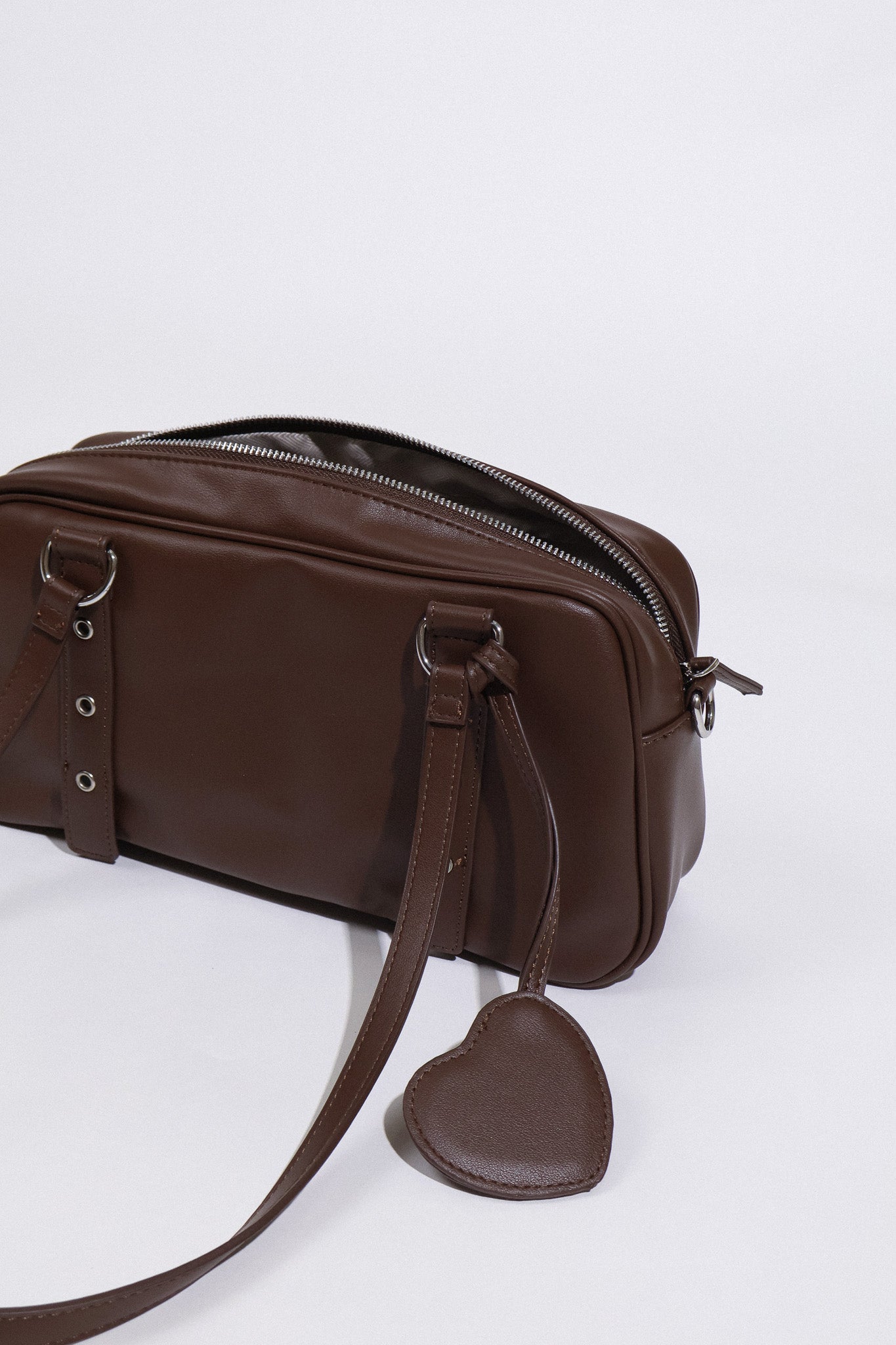 Heartbreaker Shoulder Bag in Espresso