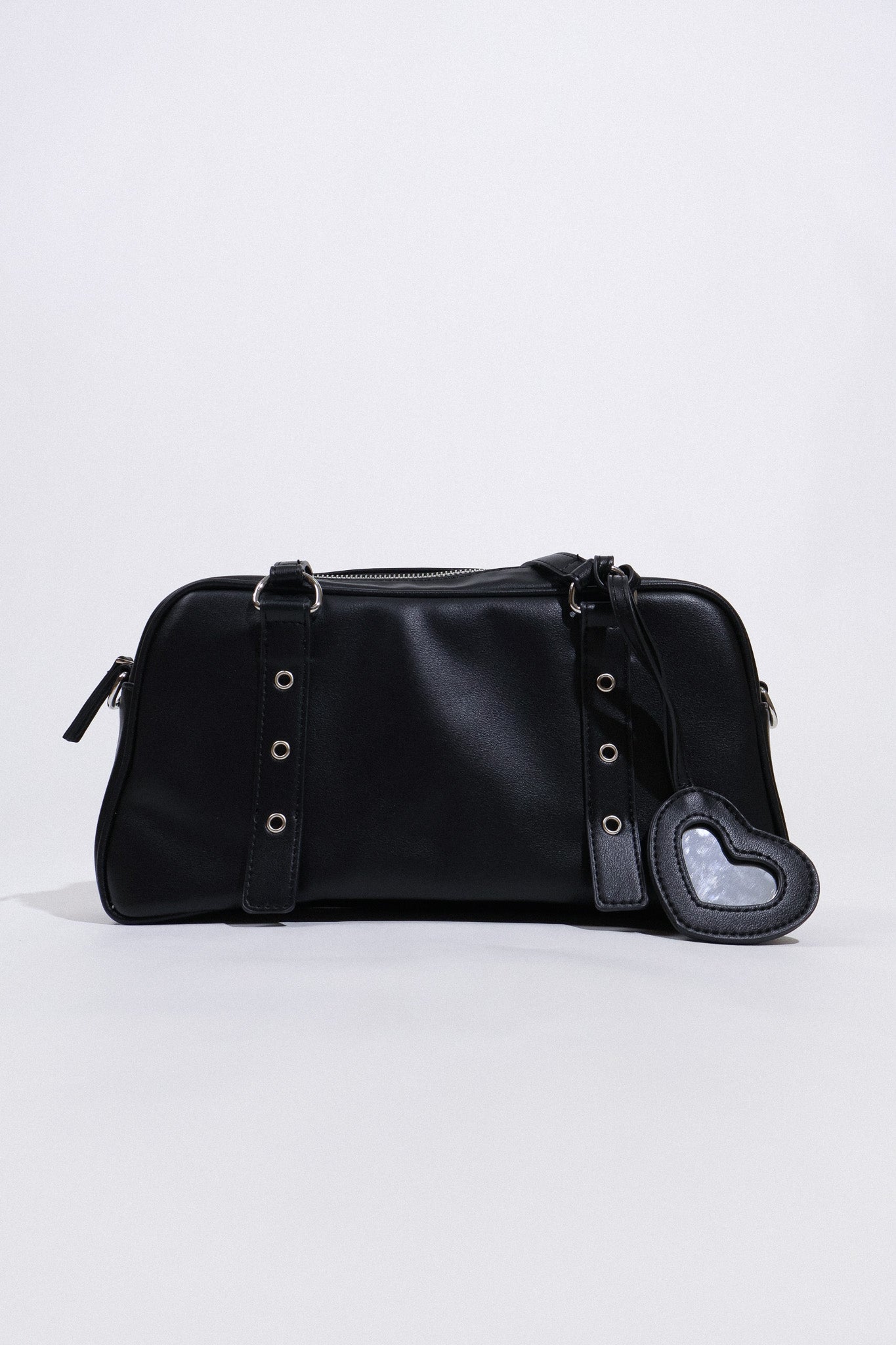 Heartbreaker Shoulder Bag in Black
