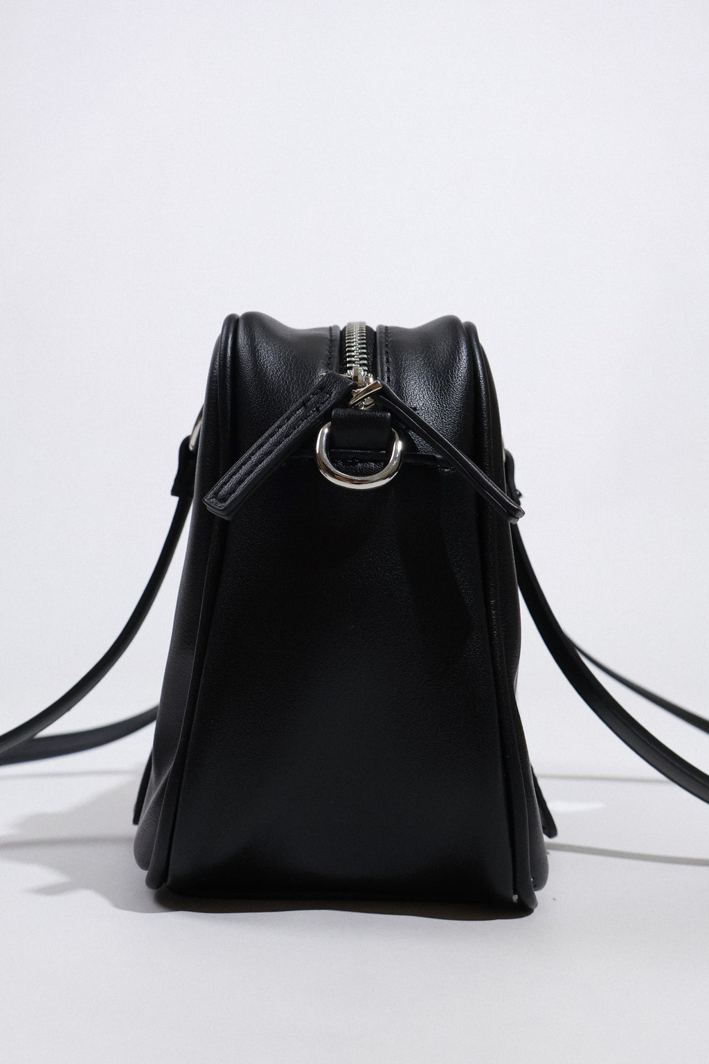 Heartbreaker Shoulder Bag in Black