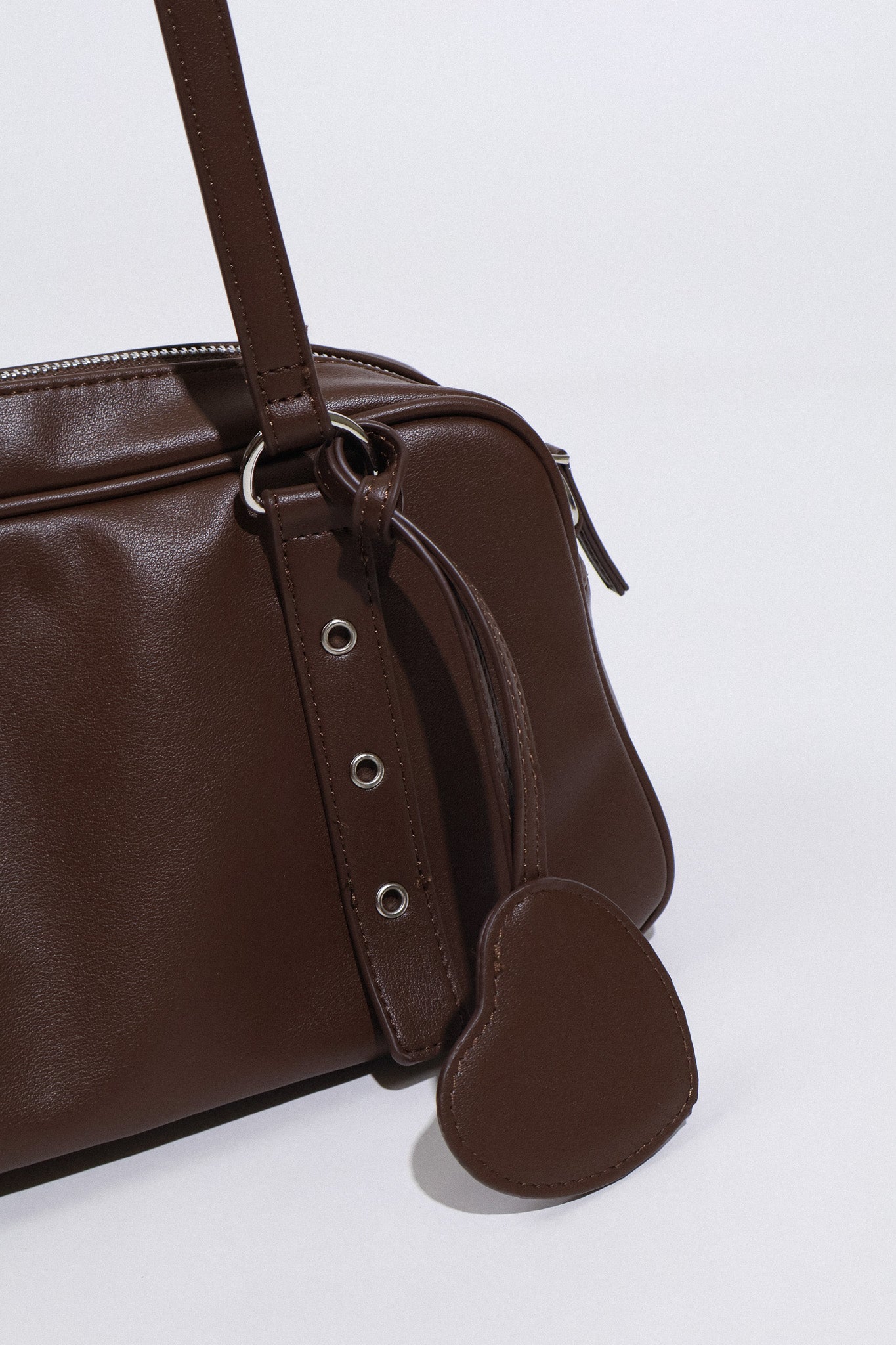 Heartbreaker Shoulder Bag in Espresso
