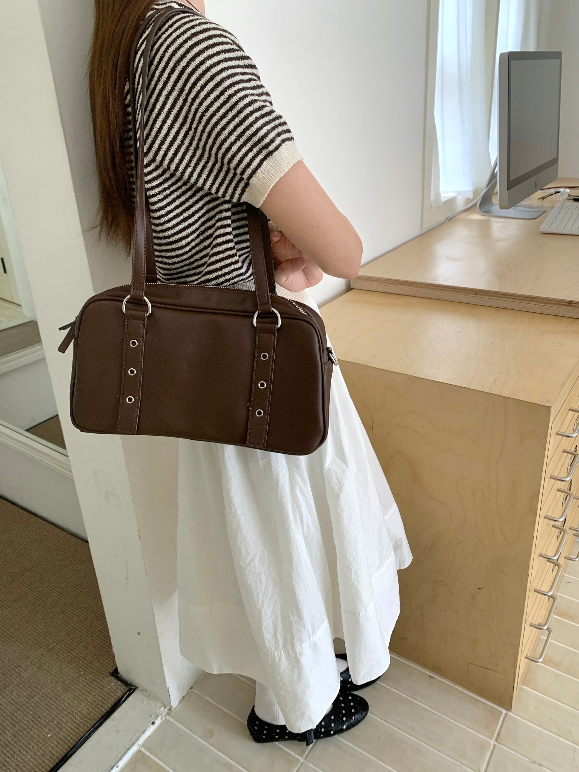 Heartbreaker Shoulder Bag in Espresso